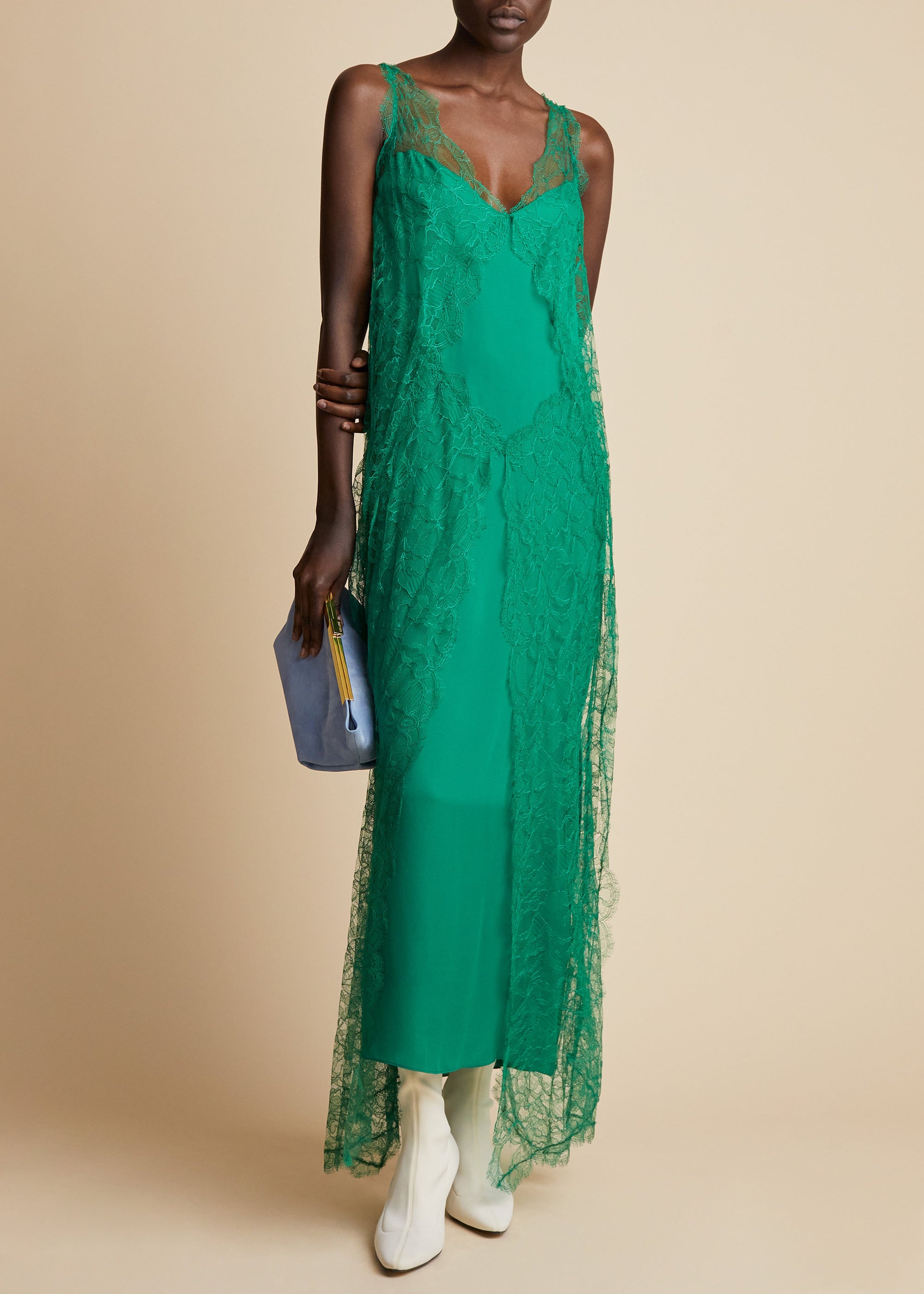 Robe Ash - Emerald