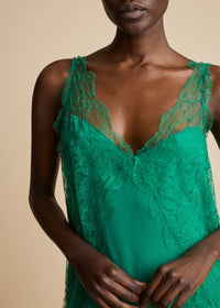 Robe Ash - Emerald