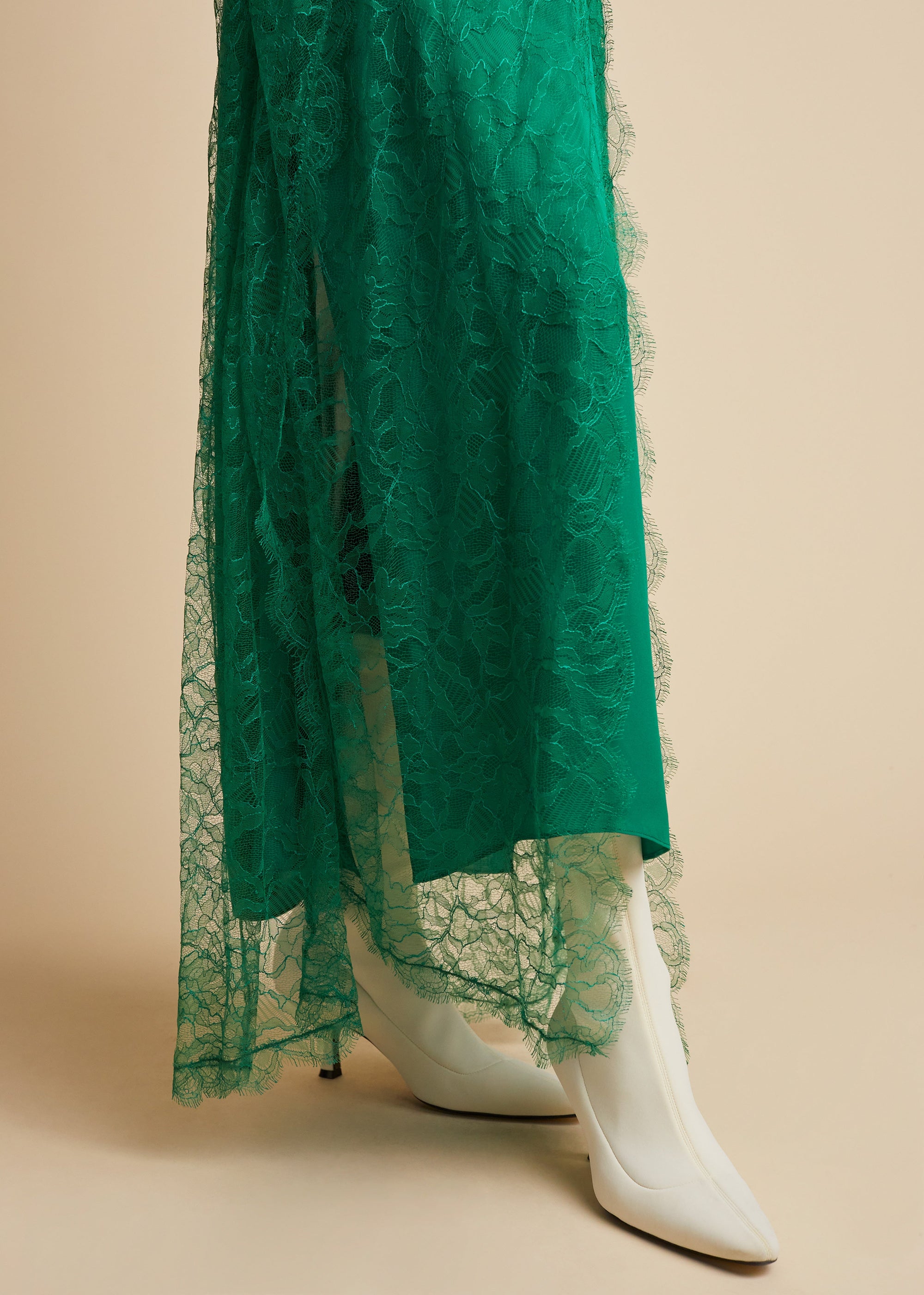 Robe Ash - Emerald
