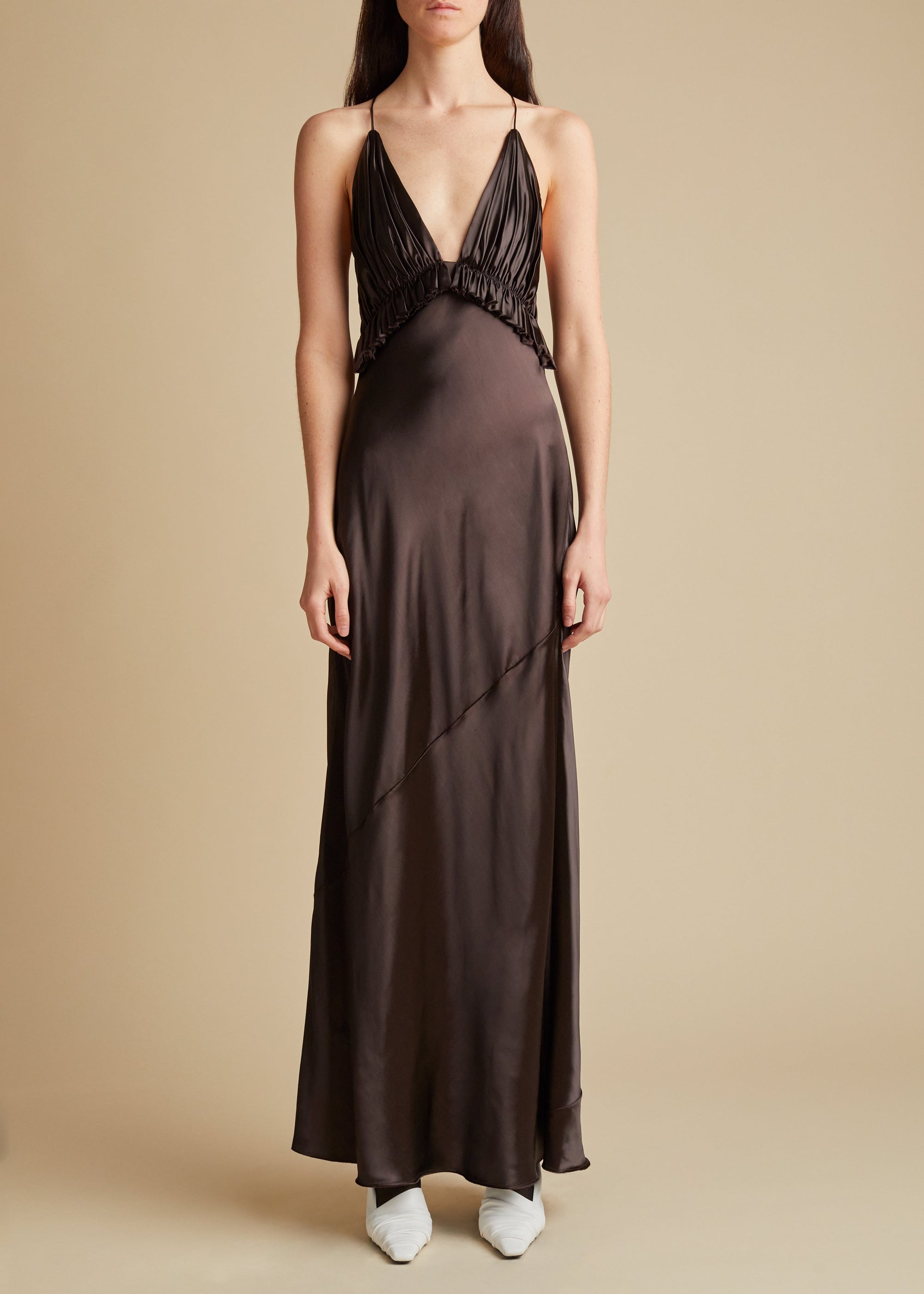 Robe Nirva - Dark Brown