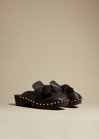 Sabots Oliver en cuir - Dark Brown