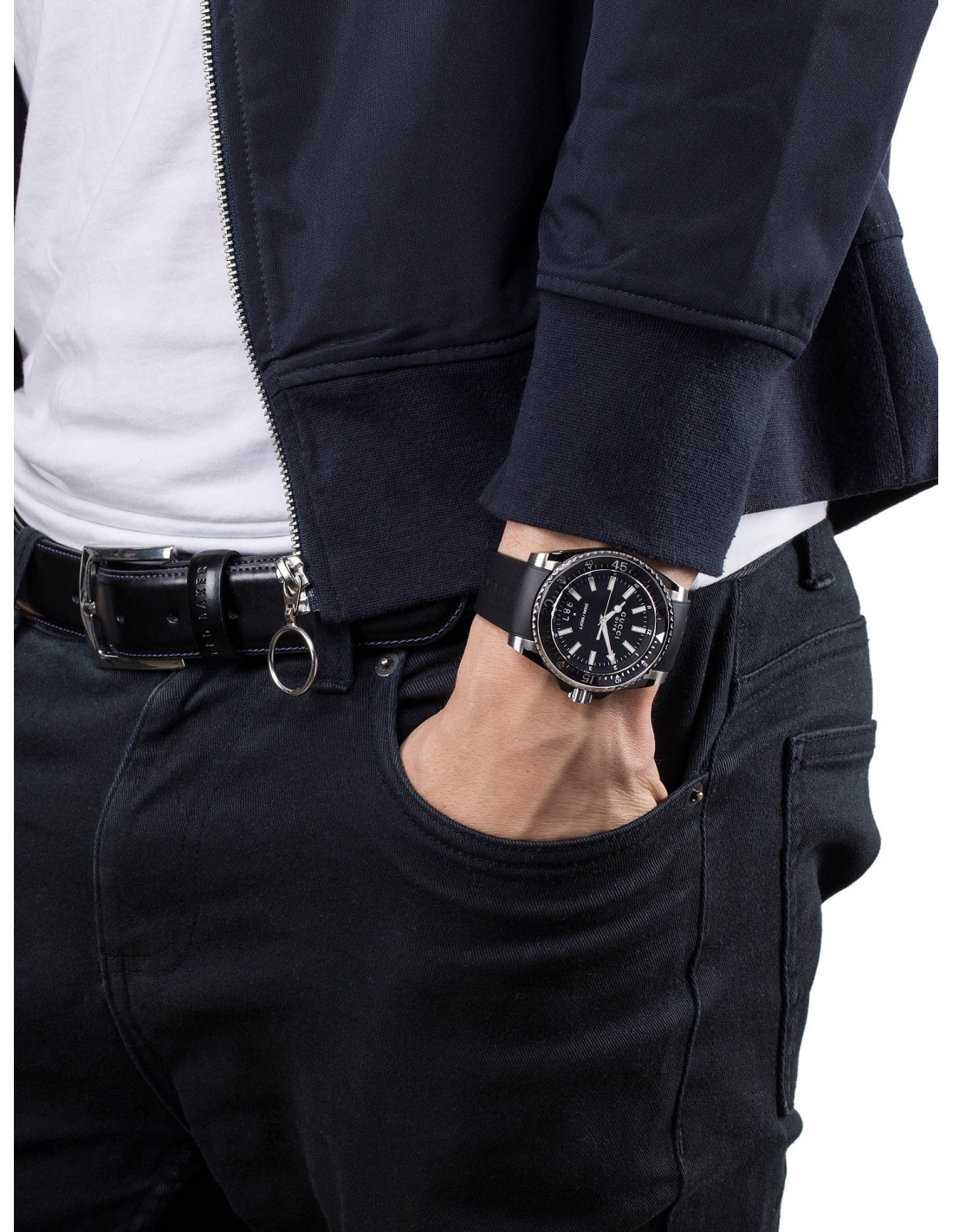 Montre à quartz Gucci Dive caoutchouc & acier - Full Black