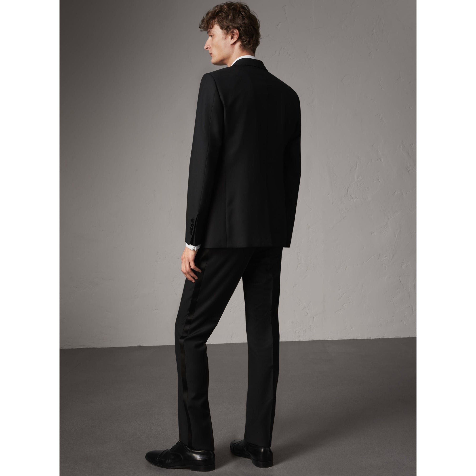 Smoking de coupe moderne semi-entoilé en laine et mohair - Black