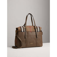 Sac à langer à motif House check avec détails en cuir - Taupe Grey