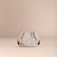 Sac tote medium en cuir orné de touches check - White