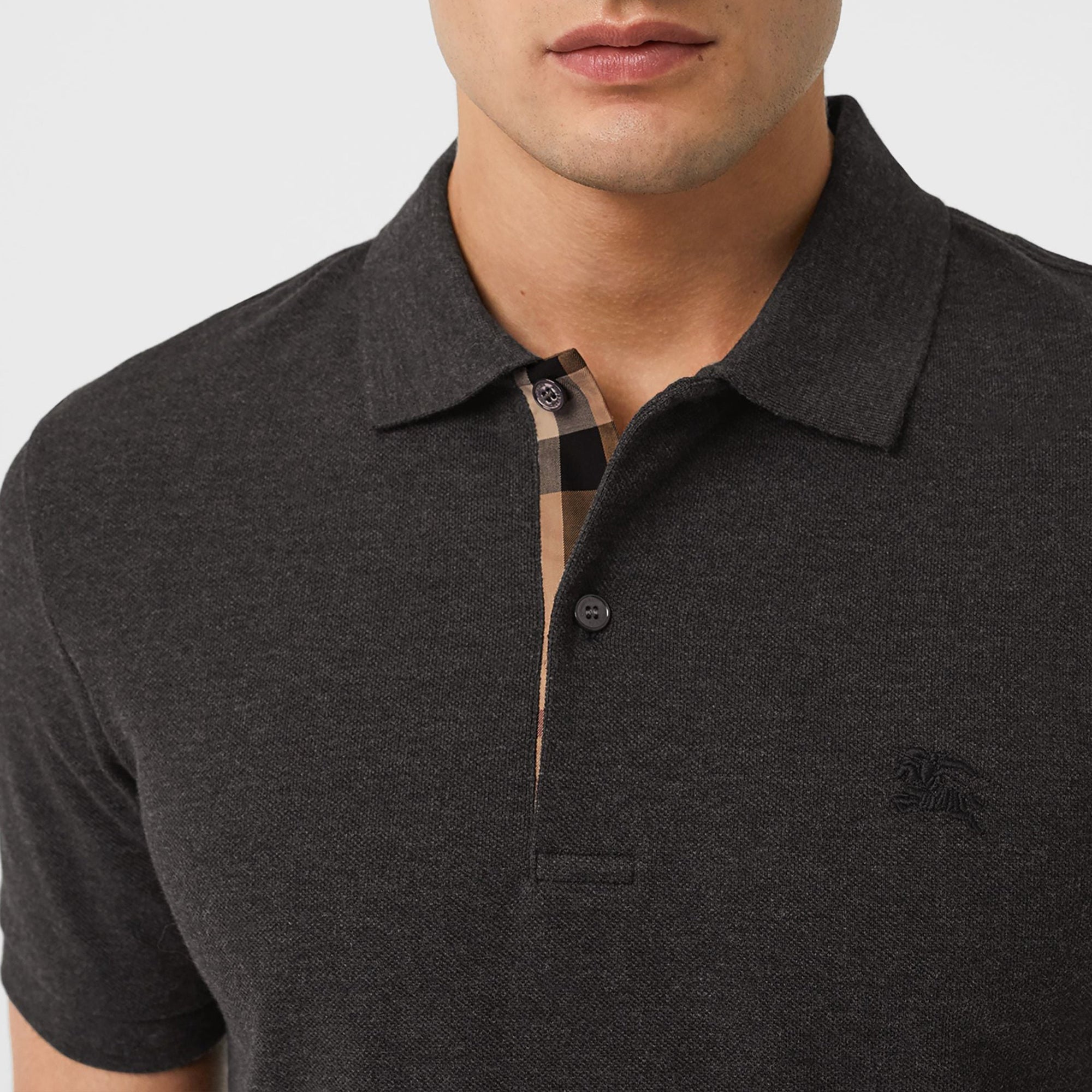 Polo en piqué de coton avec patte à motif check - Dark Charcoal Mel