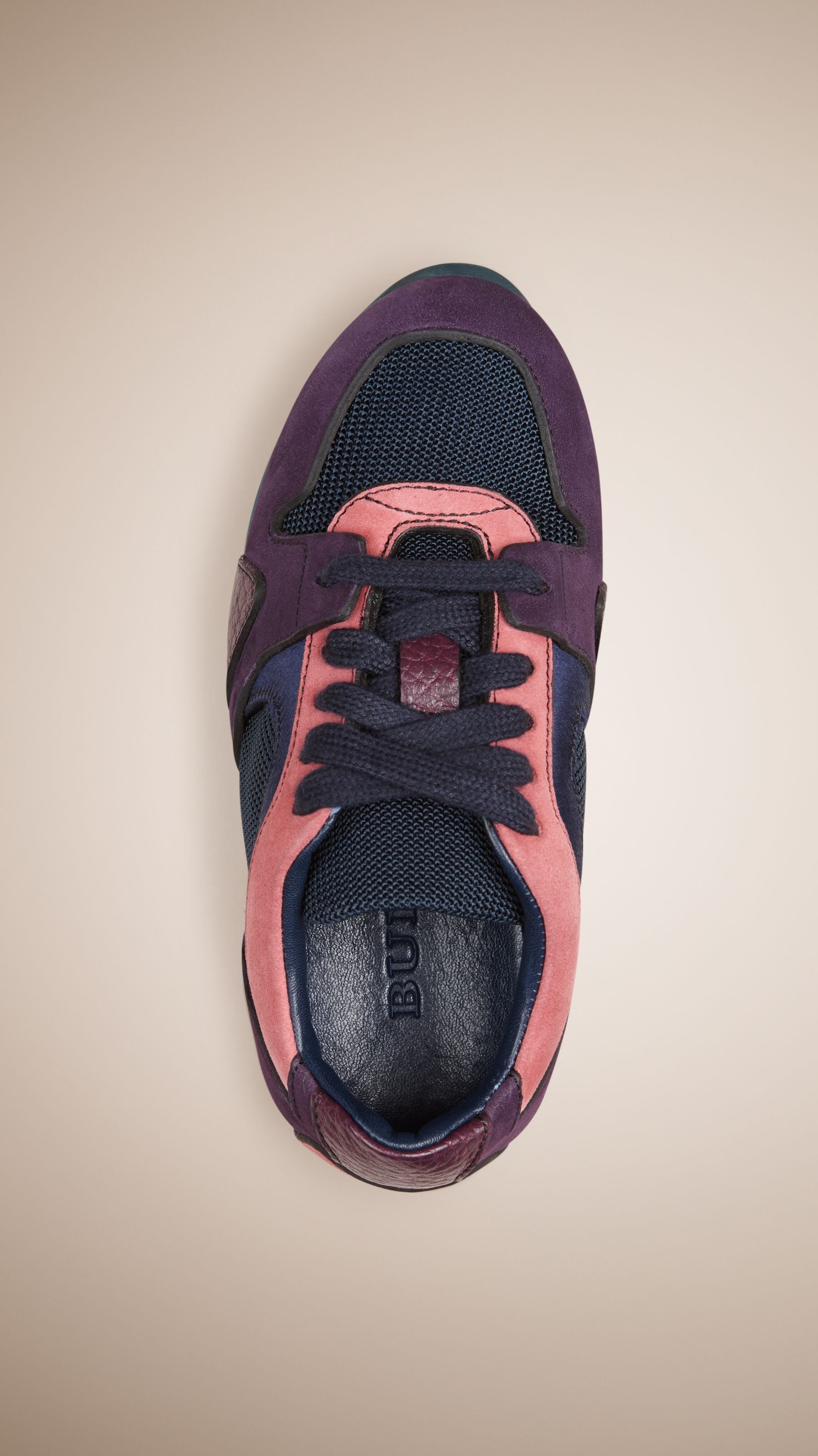 Tennis Mini Field Sneaker en cuir avec empiècements filet - Berry