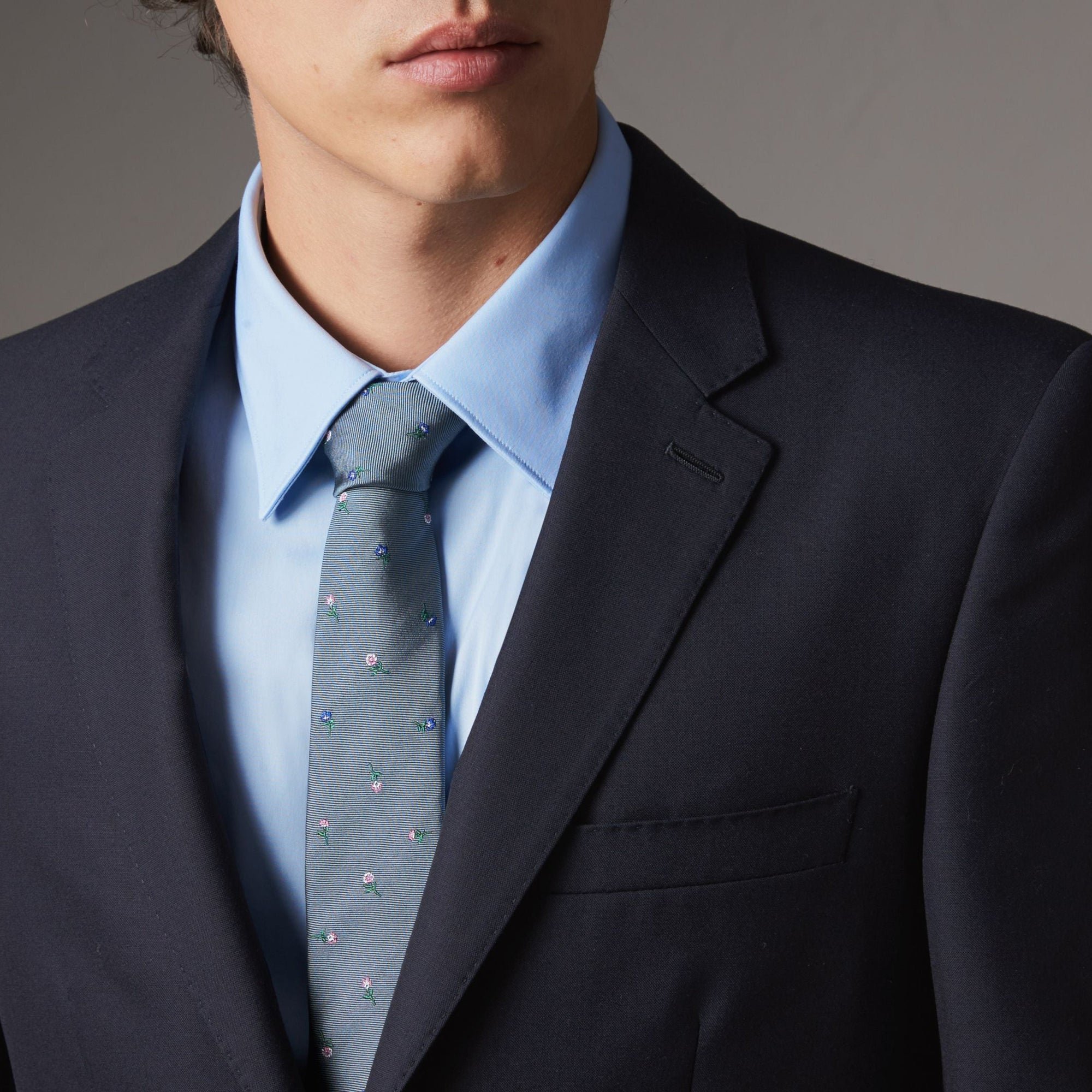 Costume de coupe étroite en laine - Navy