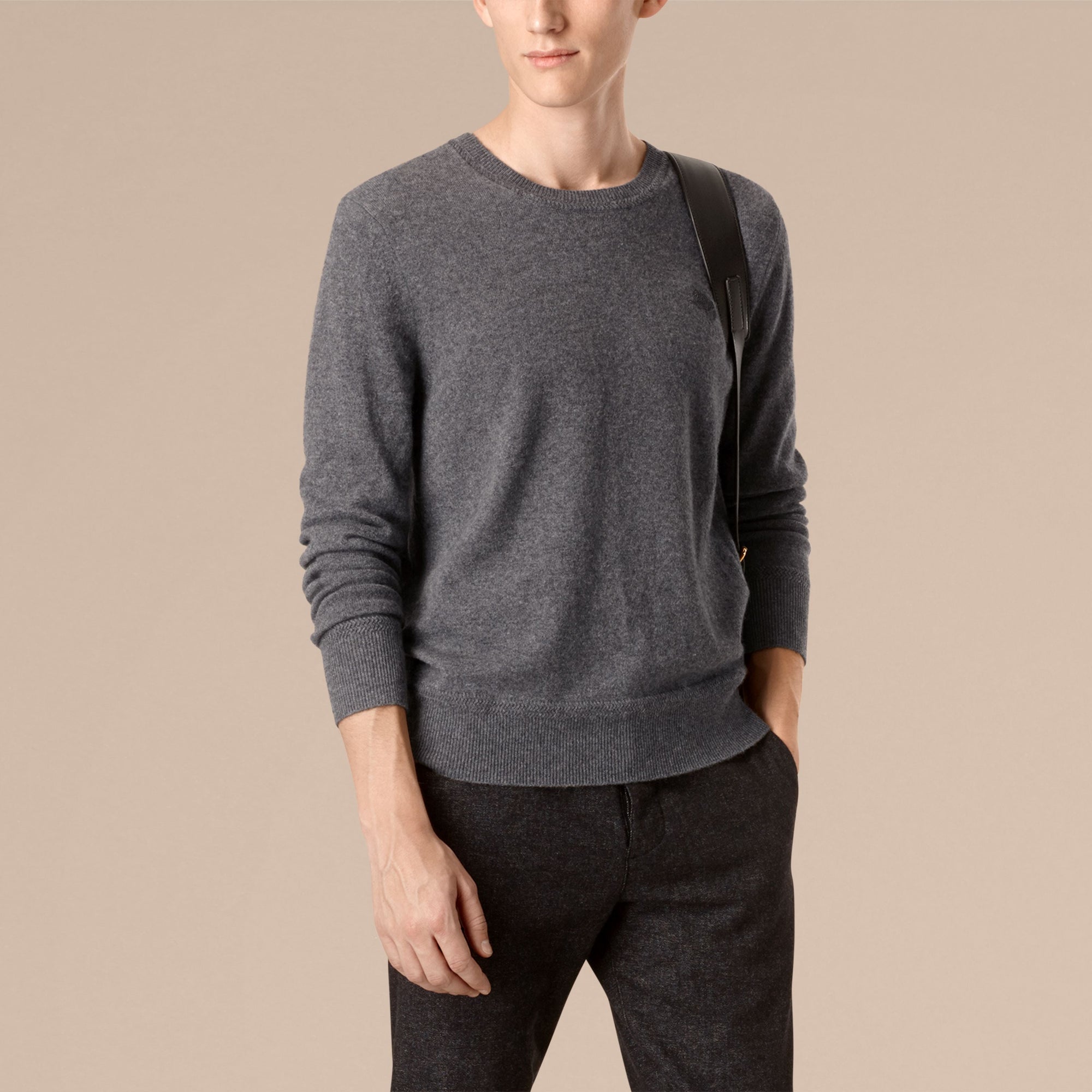 Pull à col ras du cou en cachemire - Mid Grey Melange