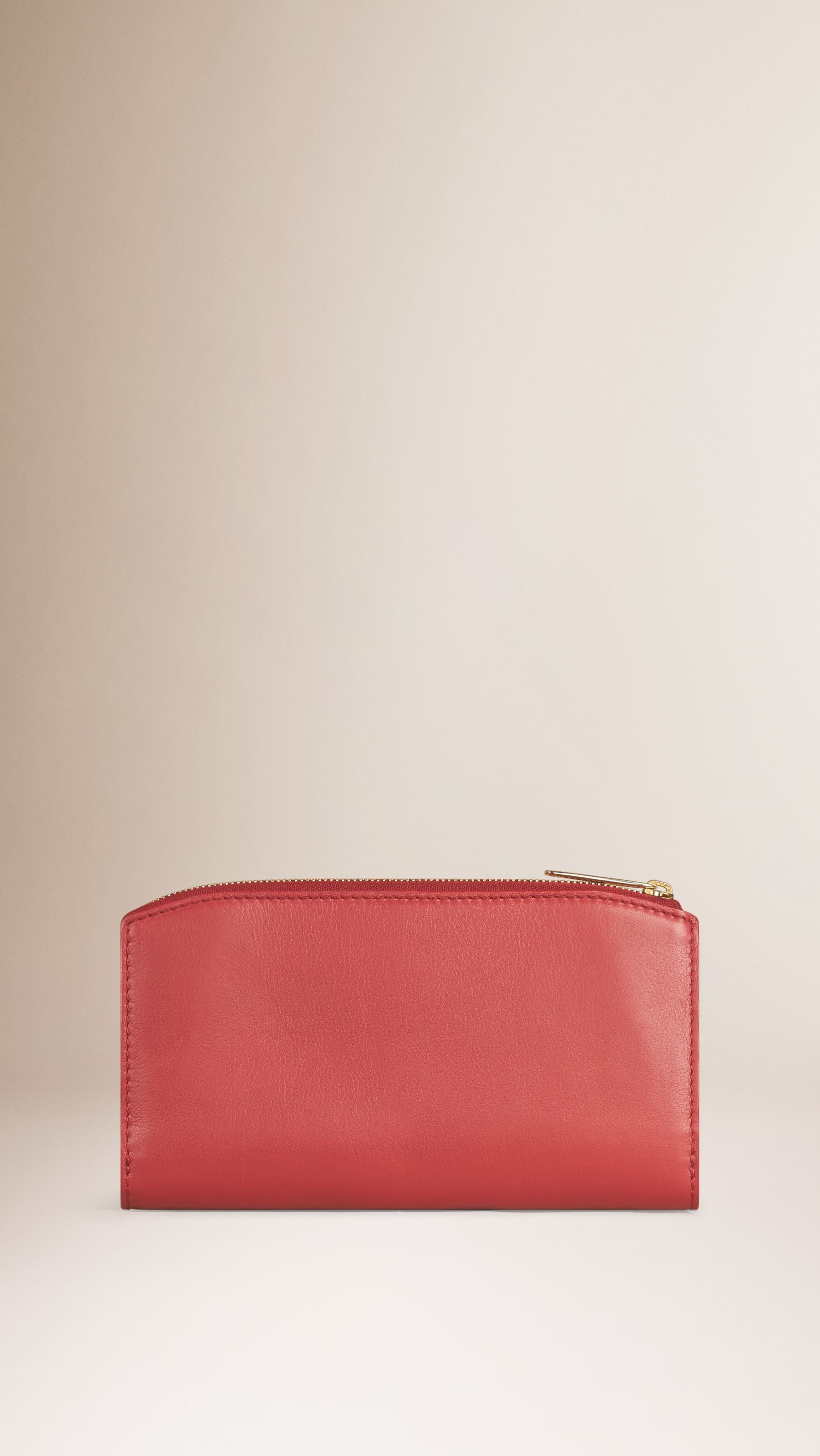 Portefeuille zippé en cuir lisse - Peony Rose