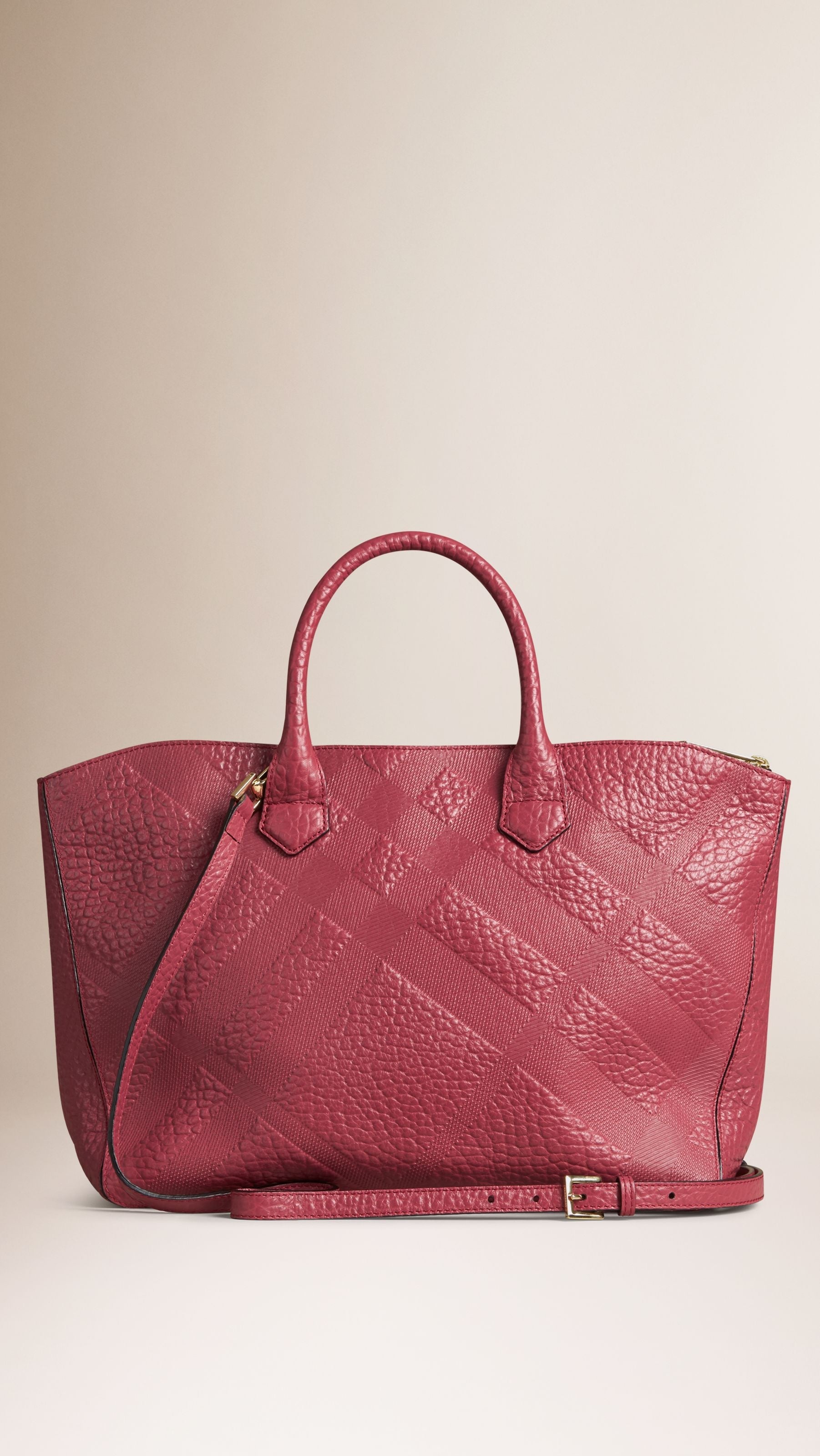 Sac tote medium en cuir à motif check en relief - Peony Rose