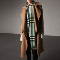 Écharpe classique en cachemire à motif check - Dusty Mint