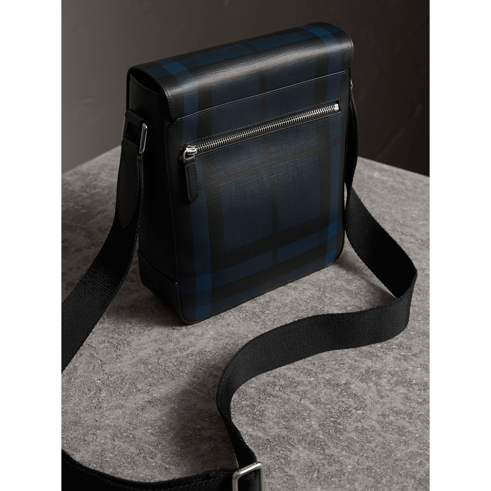 Sac à bandoulière à motif Smoked check - Navy & Black