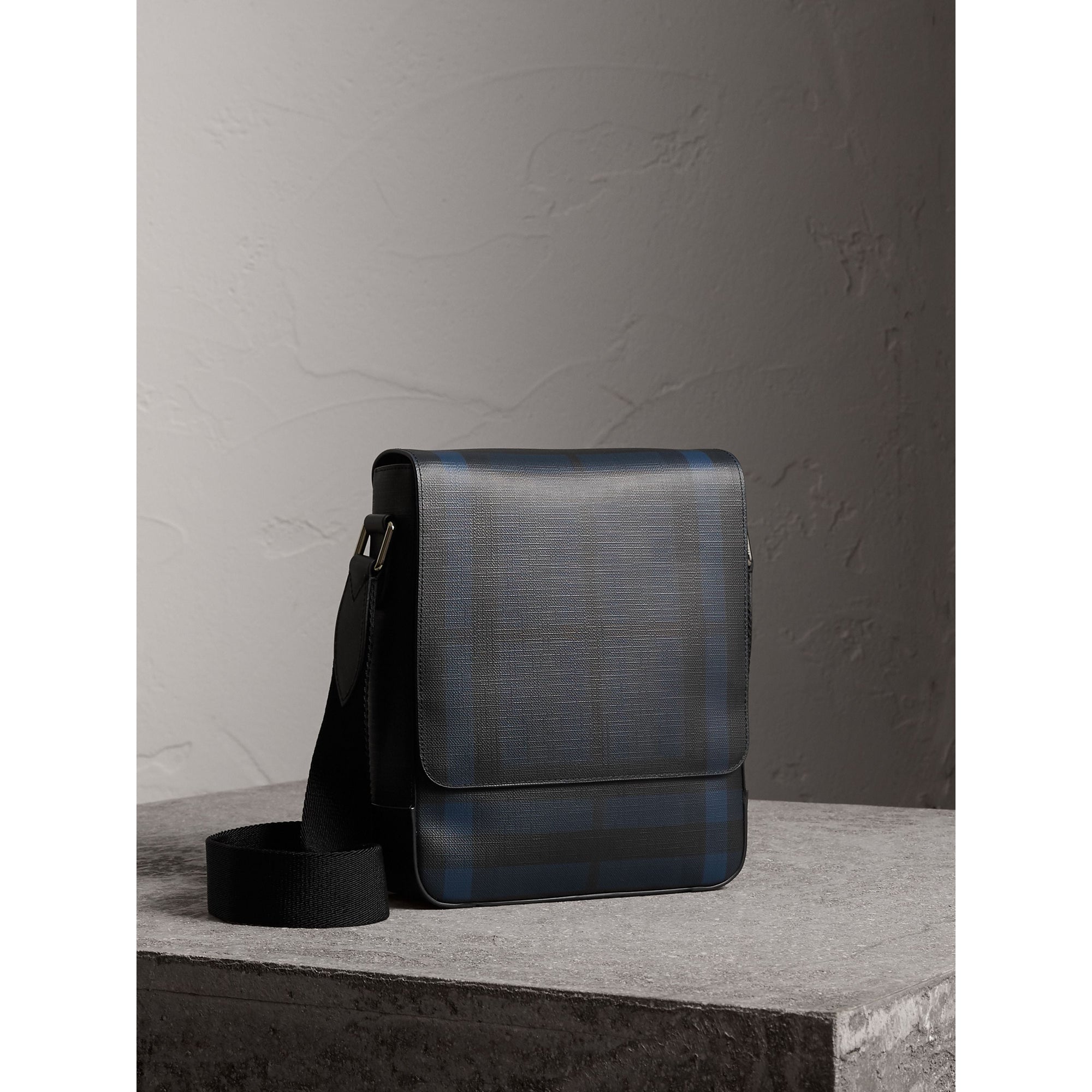 Sac à bandoulière à motif Smoked check - Navy & Black