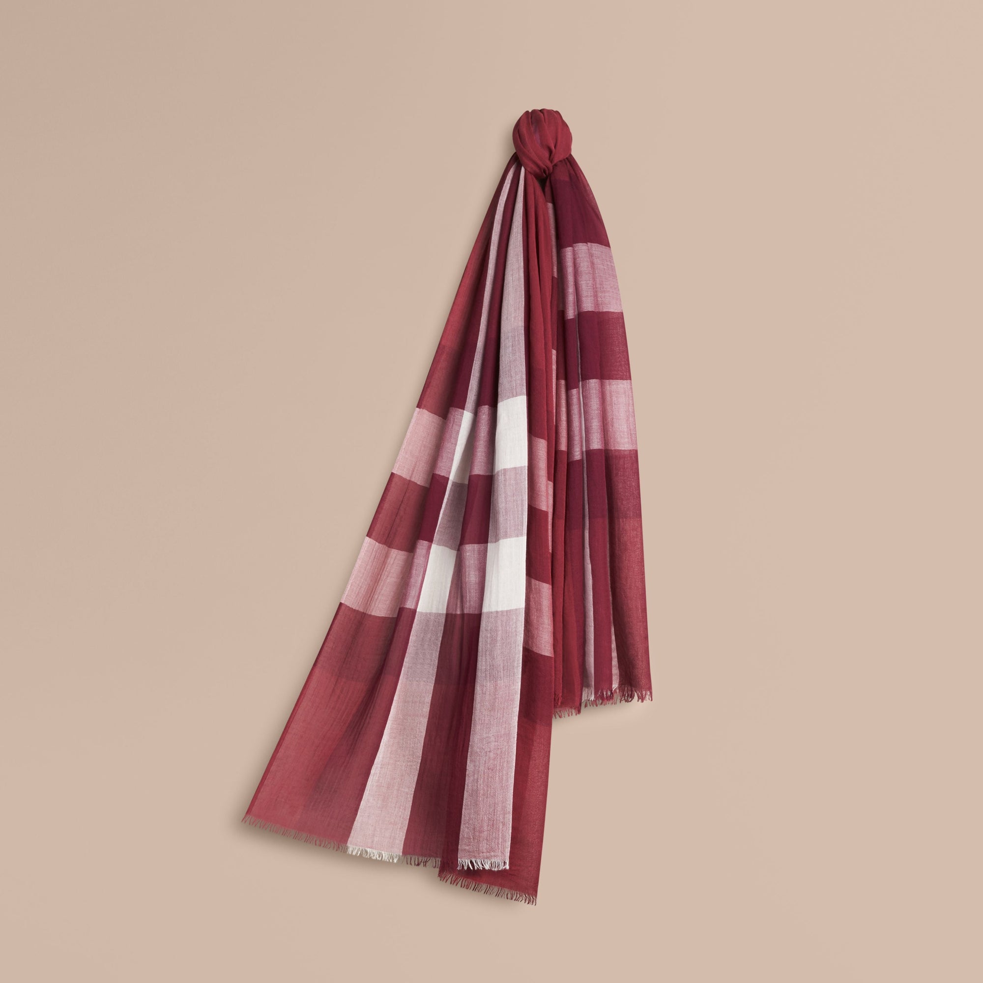 Écharpe en modal cachemire et soie à motif check - Garnet Pink