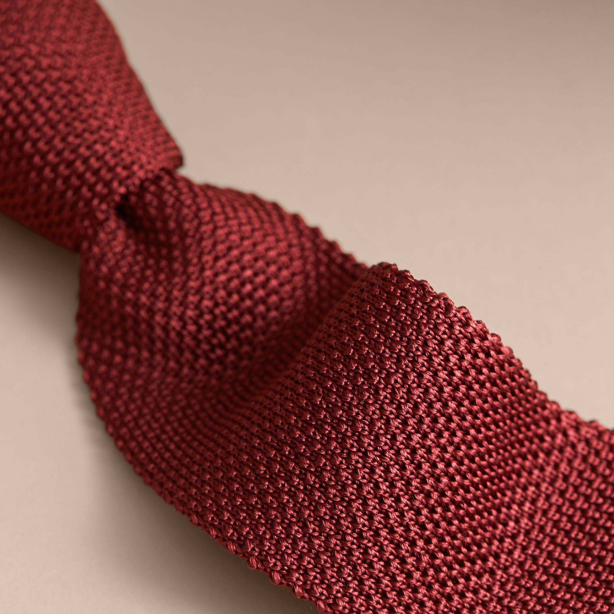 Cravate fine en maille de soie - Deep Claret