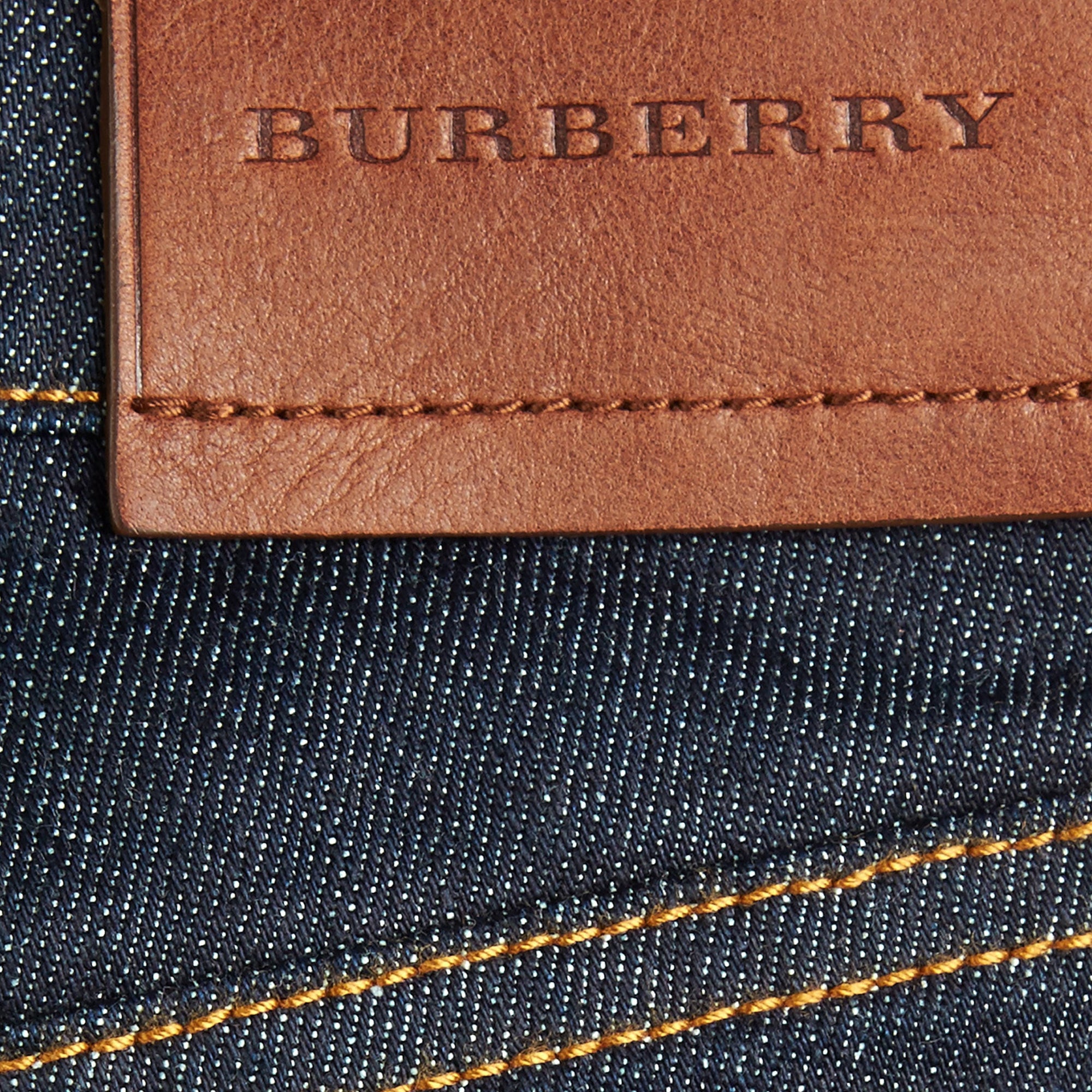 Jean de coupe décontractée en denim indigo - Dark Indigo