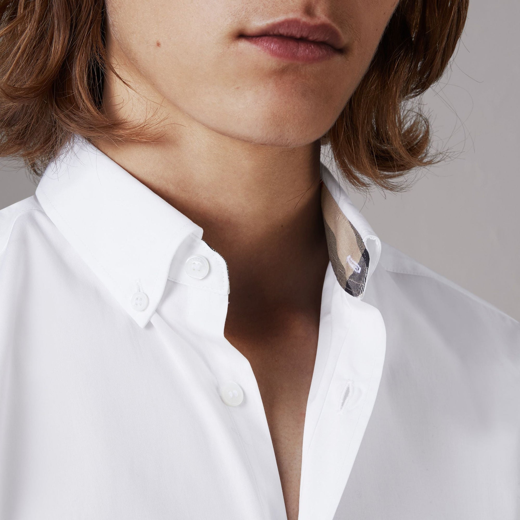 Chemise à manches courtes en popeline de coton extensible - White