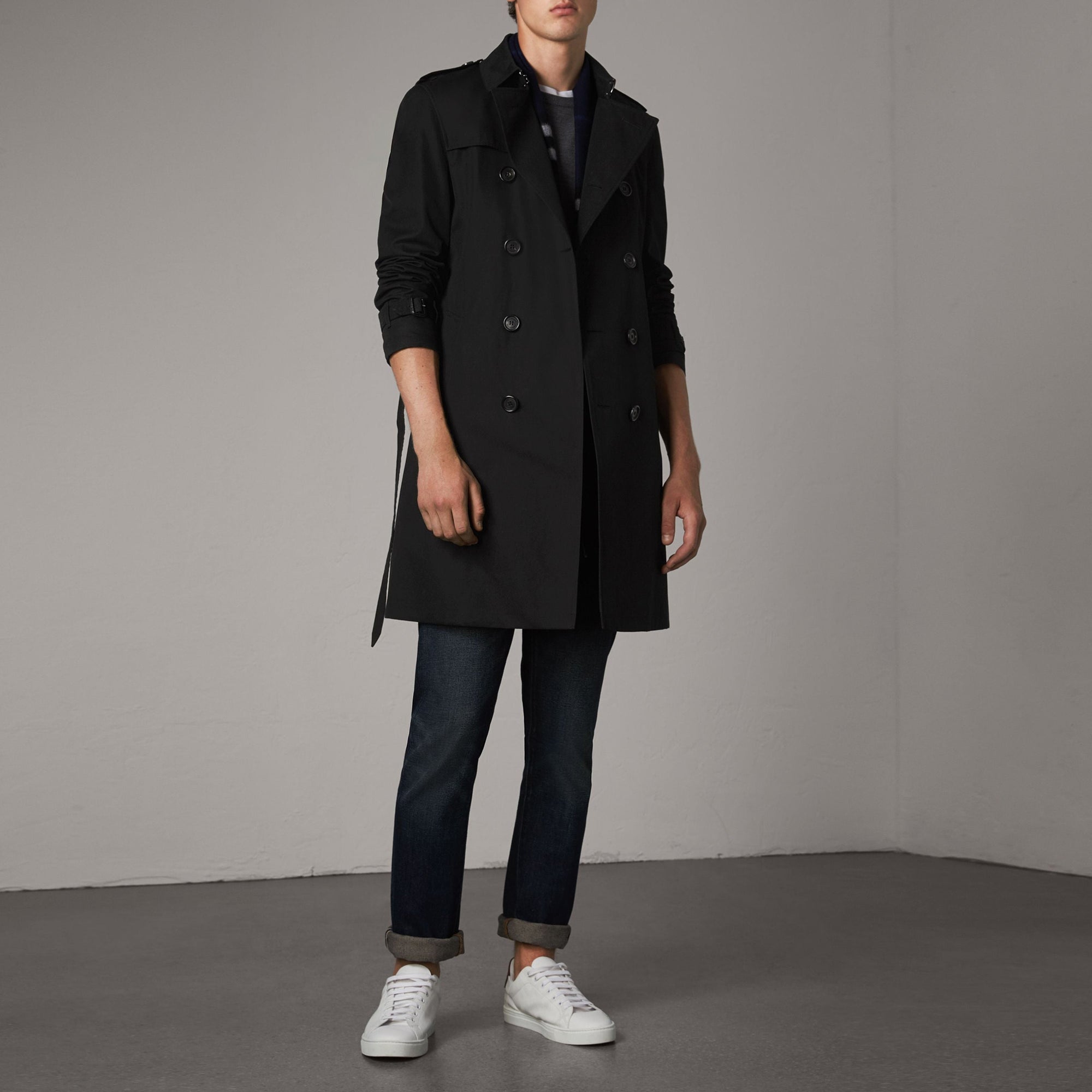 The Chelsea Trench long - Black