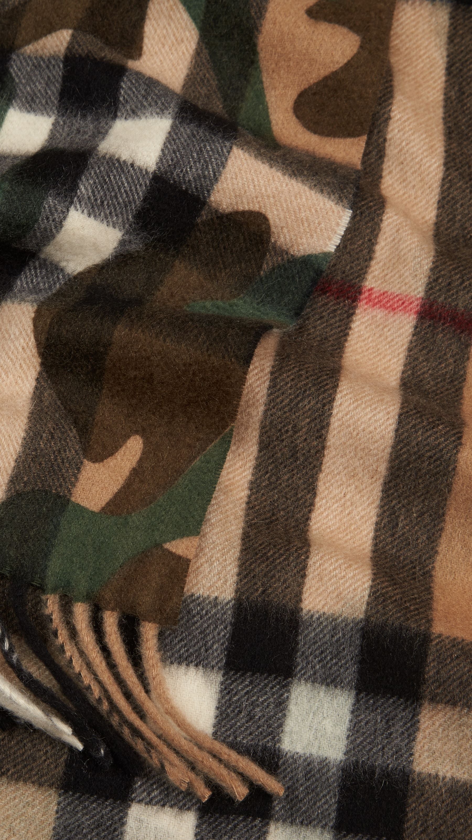 Écharpe en cachemire à motif check et imprimé camouflage - Pine Green