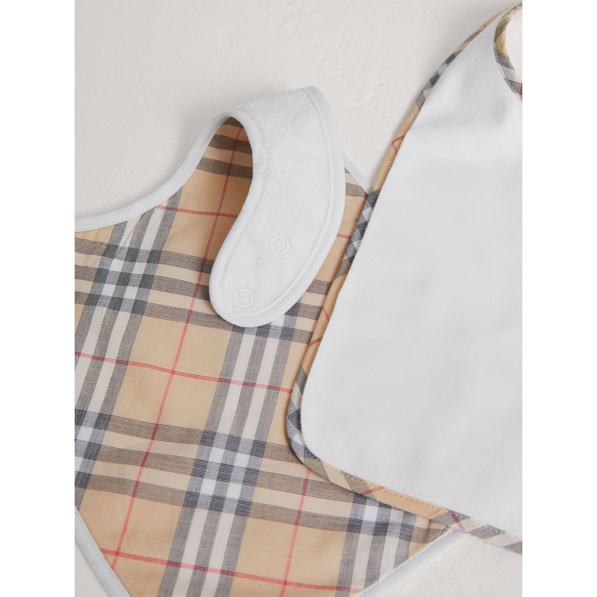 Coffret cadeau bébé deux pièces en coton - White