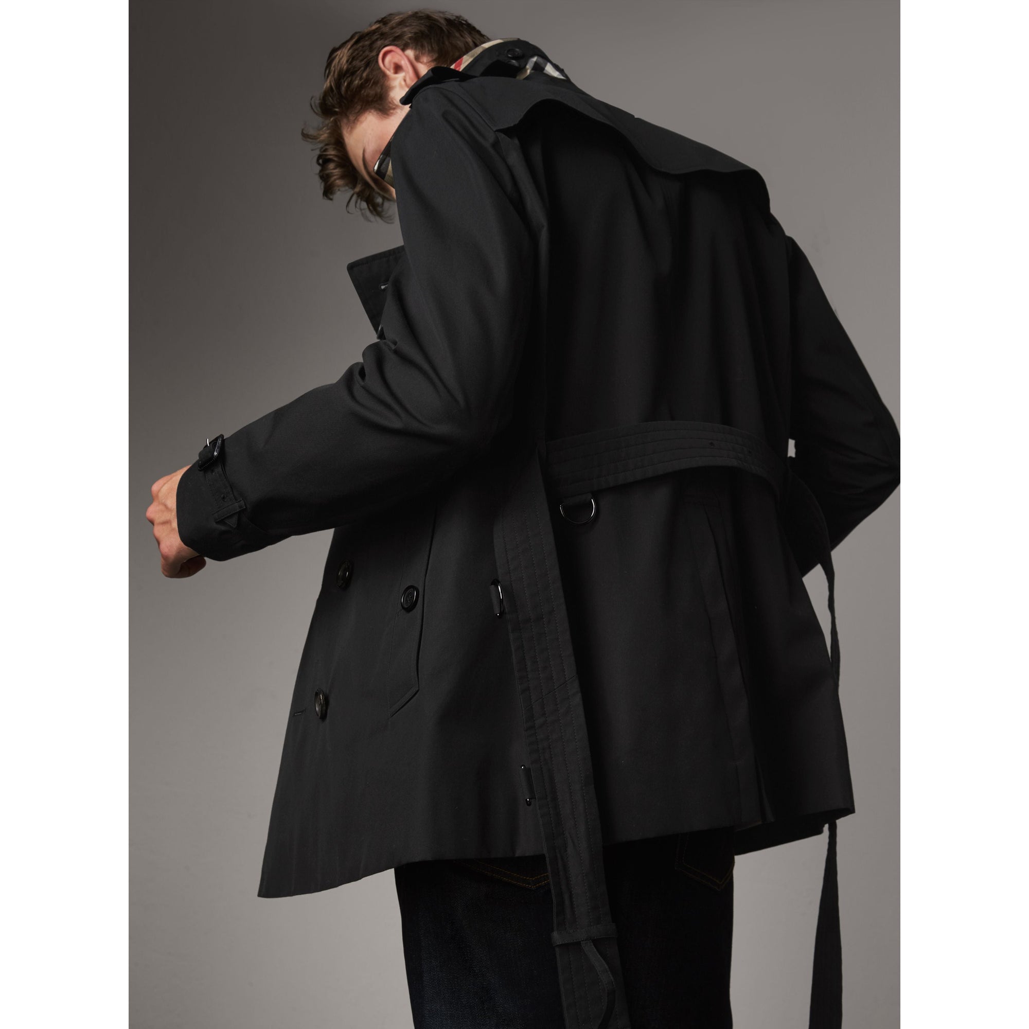 The Chelsea Trench court - Black