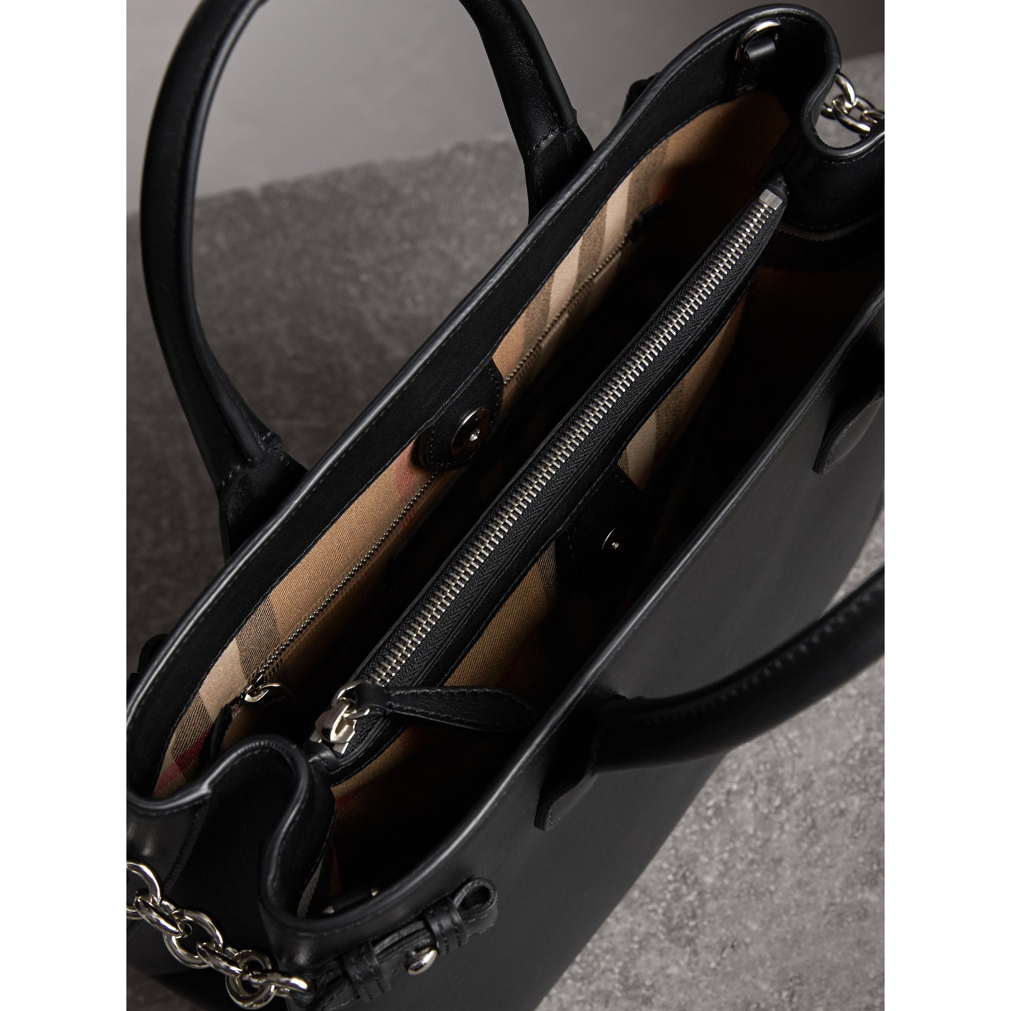 Sac The Banner medium en cuir - Black