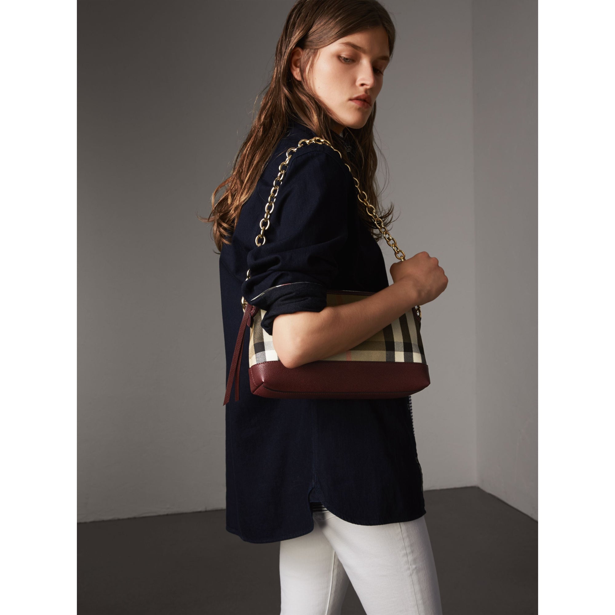 Clutch en coton House check et cuir - Mahogany Red