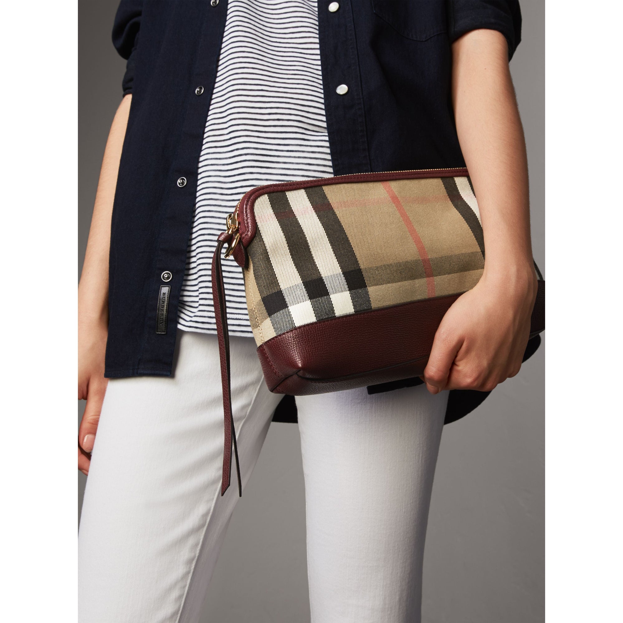Clutch en coton House check et cuir - Mahogany Red