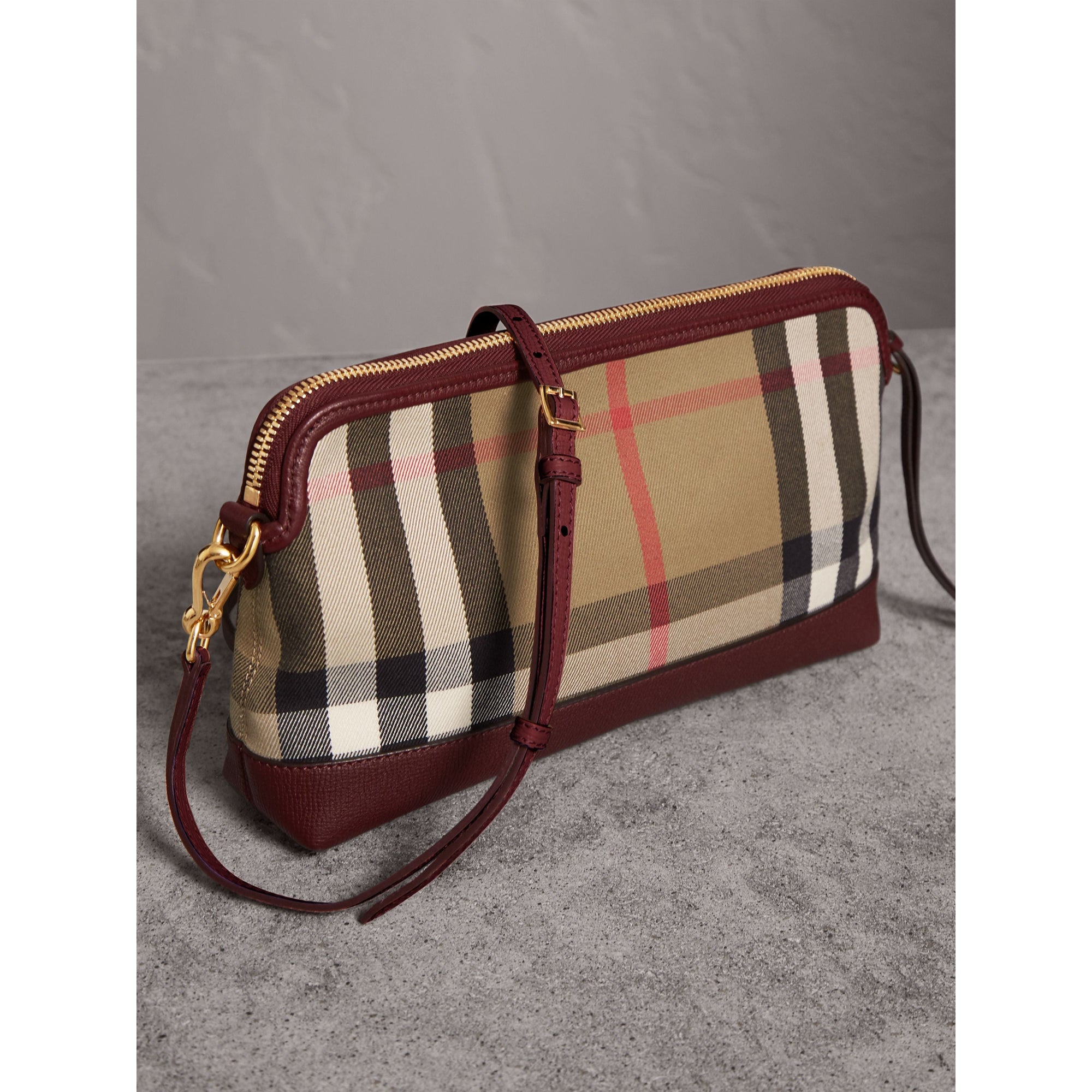 Clutch en coton House check et cuir - Mahogany Red