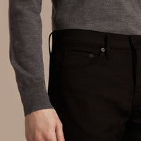 Jean délavé de coupe droite en denim extensible - Black