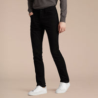 Jean délavé de coupe droite en denim extensible - Black