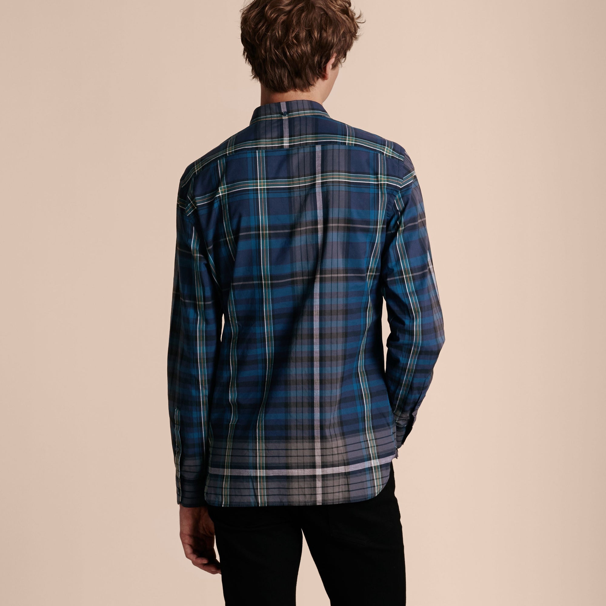 Chemise en coton à motif check avec col boutonné - Indigo