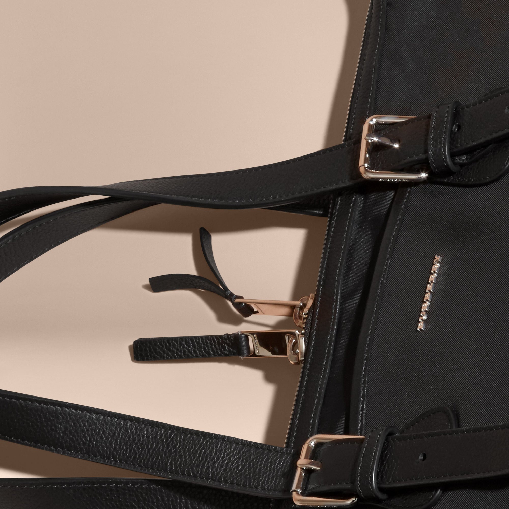 Sac tote avec bordure en cuir - Black