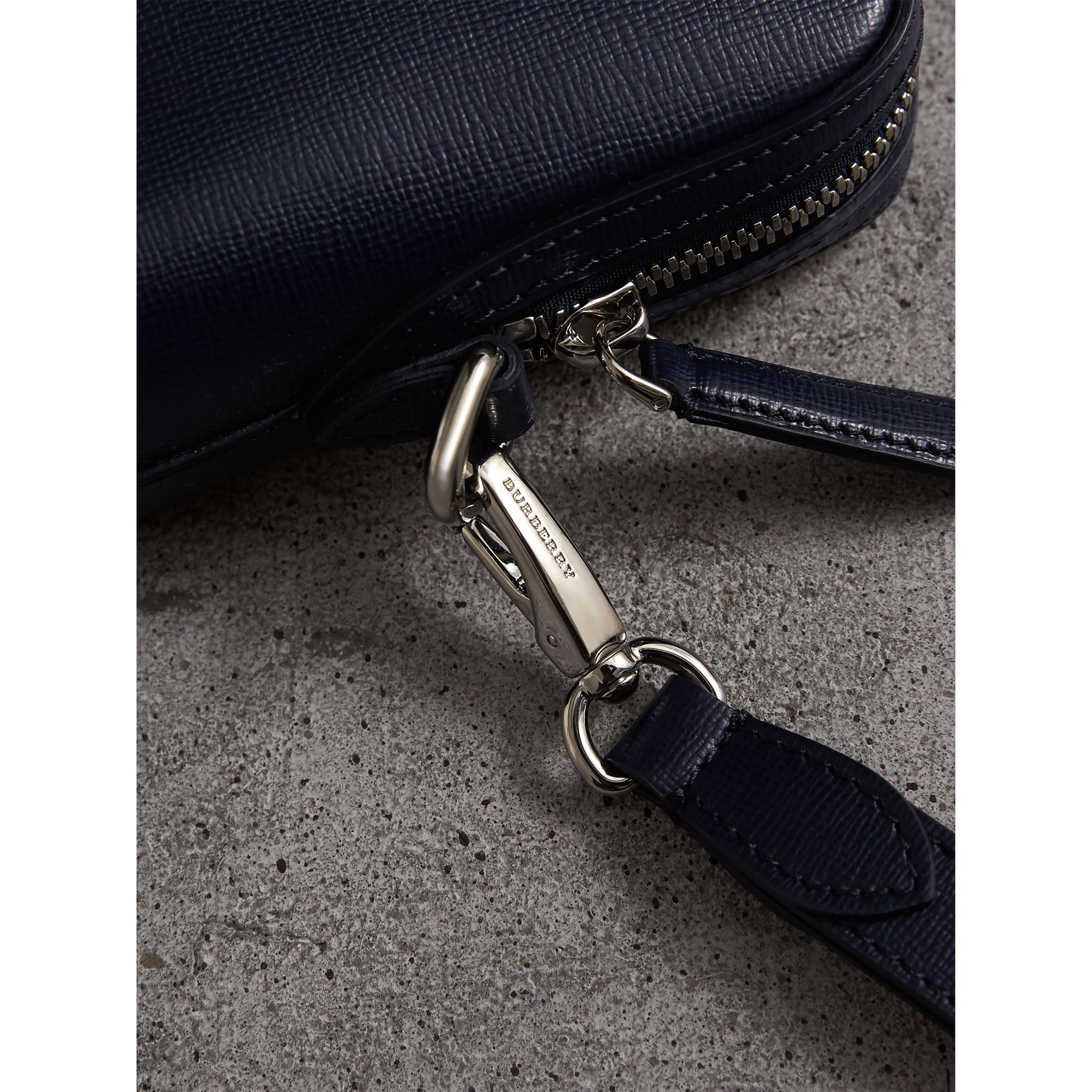 Pochette en cuir London - Dark Navy