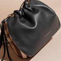 Sac à bandoulière en cuir grené et coton House check - Black