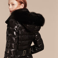 Manteau rembourré en duvet à capuche amovible bordée de fourrure - Black