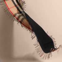 Étole en laine mérinos et cachemire à franges - Camel & Black