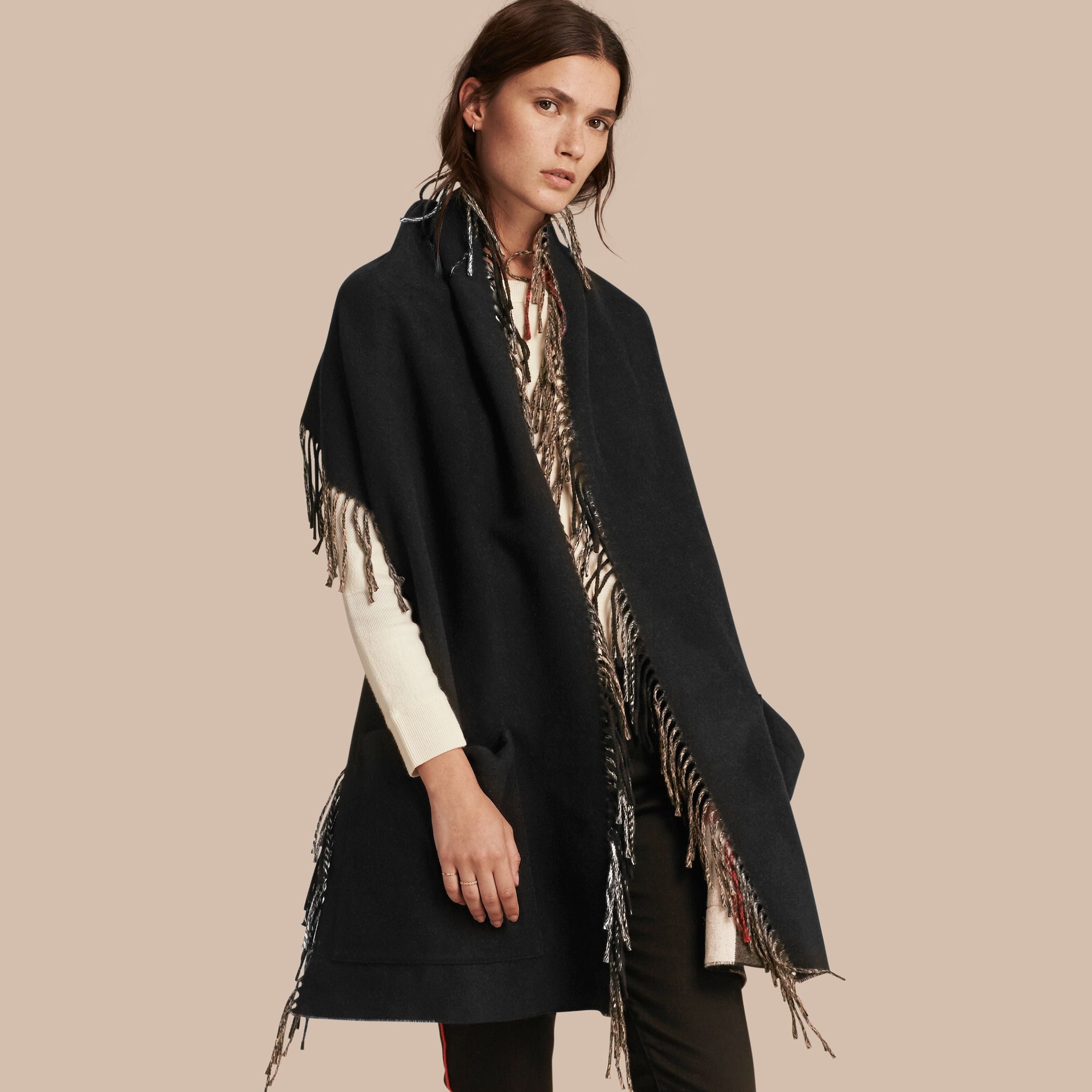 Étole en laine mérinos et cachemire à franges - Camel & Black