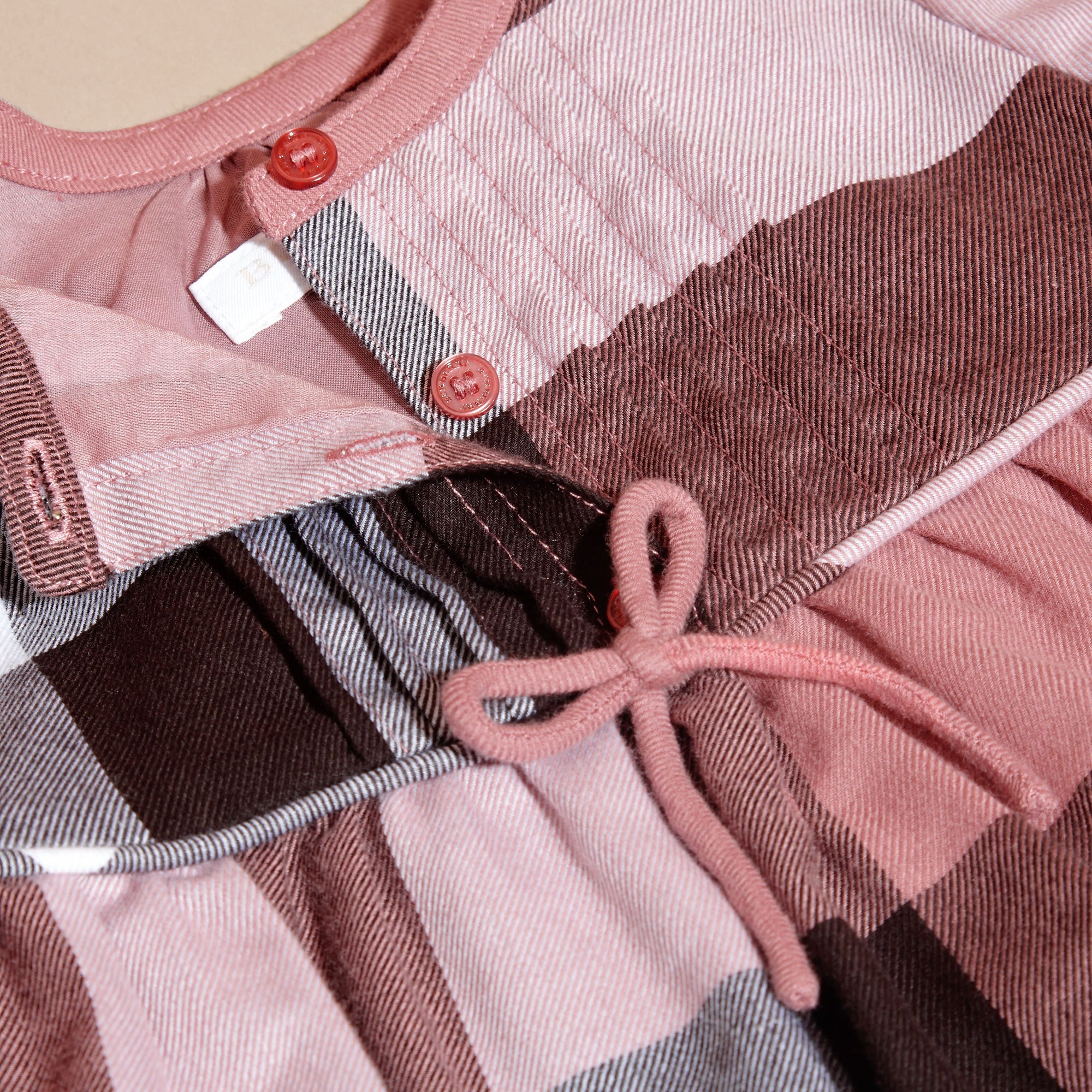 Robe en flanelle de coton à motif check avec nœud décoratif - Antique Rose