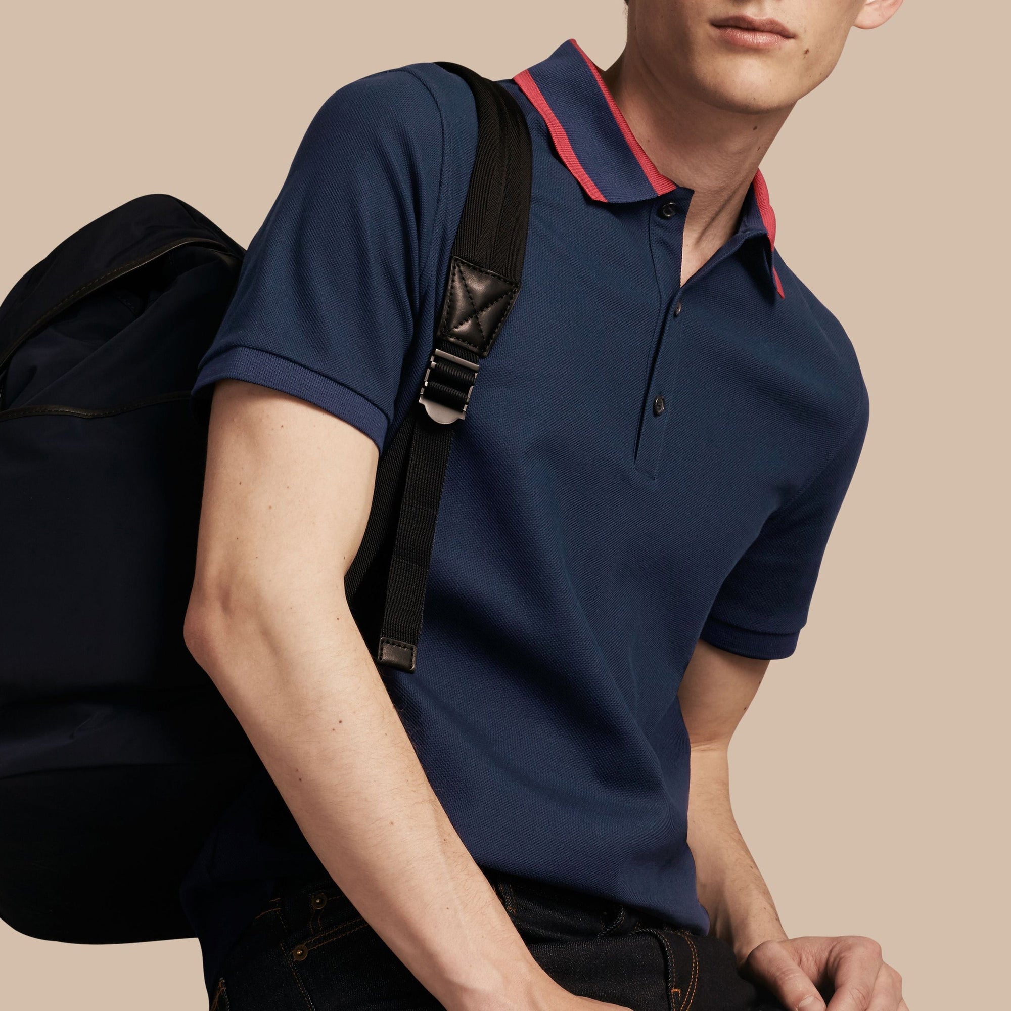 Polo en piqué de coton avec col rayé - Navy Blue