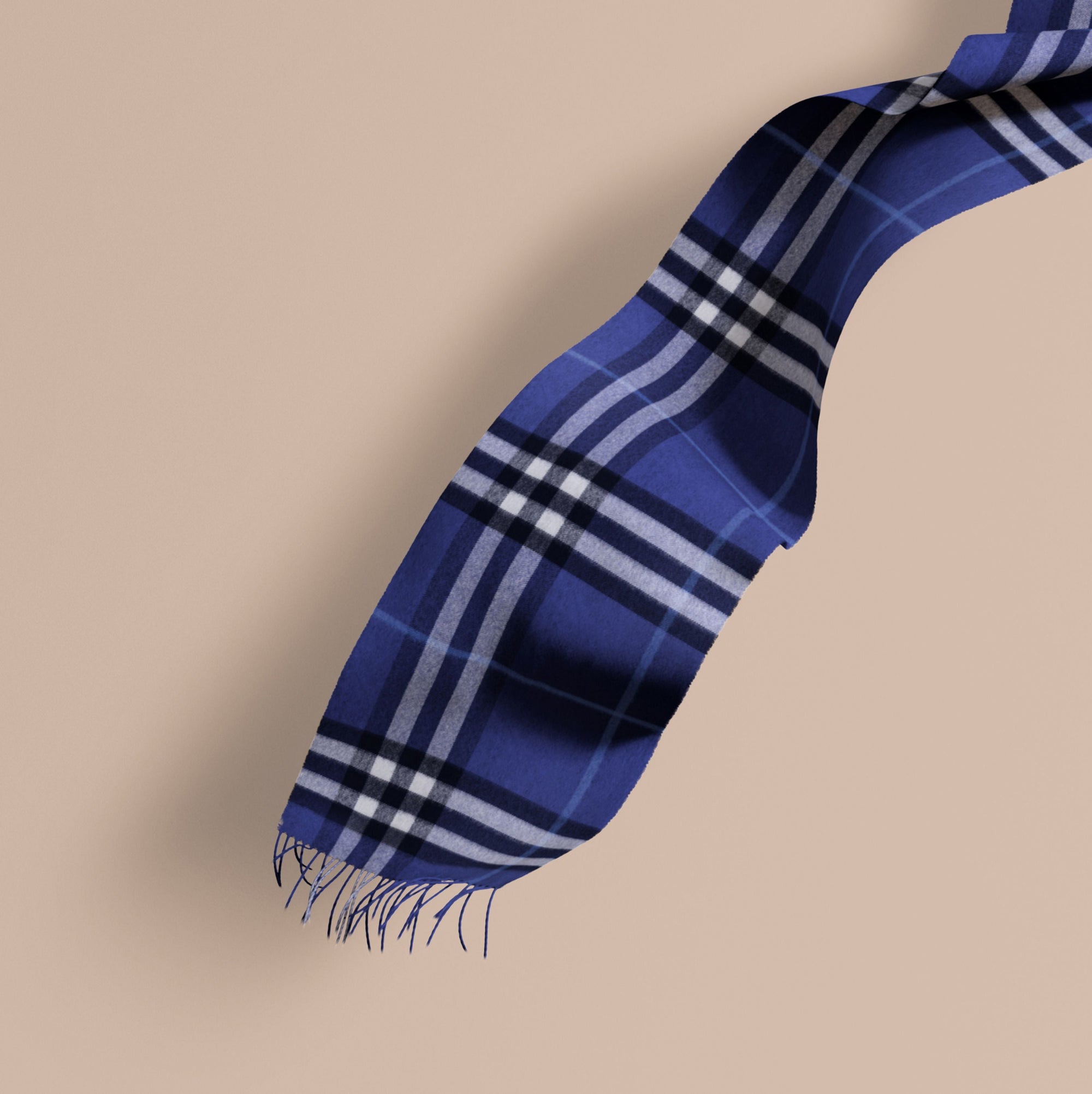 Écharpe en cachemire à motif check classique - Bright Sapphire
