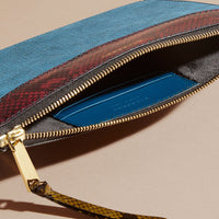 Clutch en cuir coton House check et peau de serpent - Peacock Blue