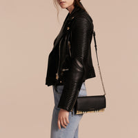 Portefeuille en tissu Horseferry check et cuir avec chaîne - Black