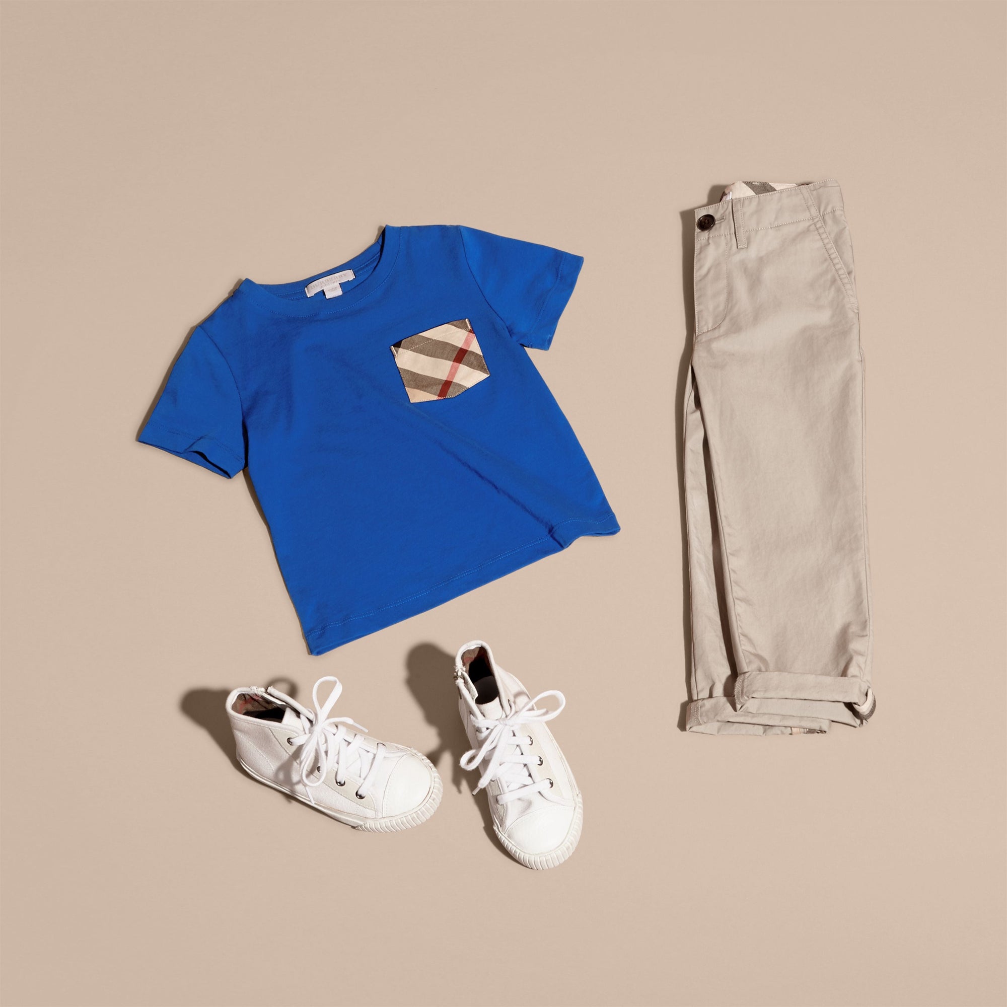 T-shirt en coton avec poche à motif check - Brilliant Blue