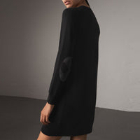 Robe pull en laine mérinos avec coudières check - Black