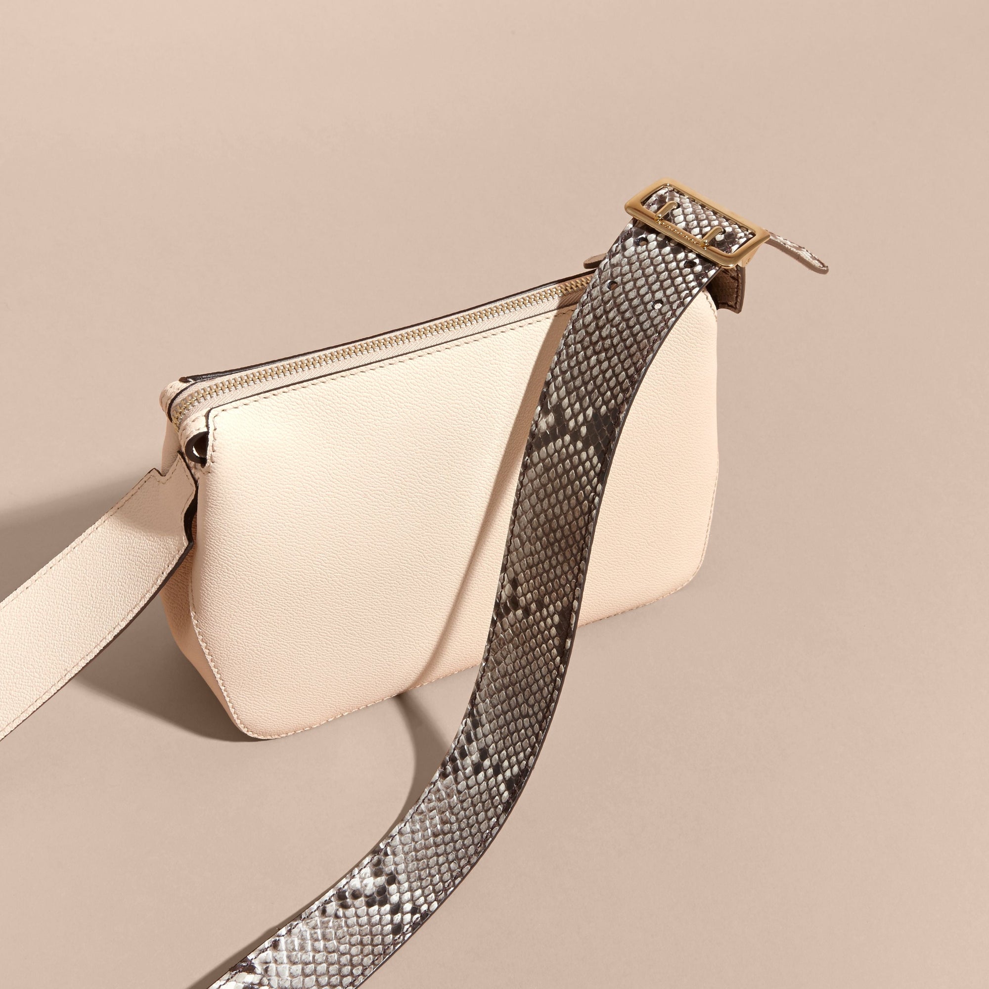 Sac à bandoulière en python et cuir - Limestone