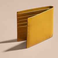 Portefeuille à rabat multidevise en cuir London - Larch Yellow