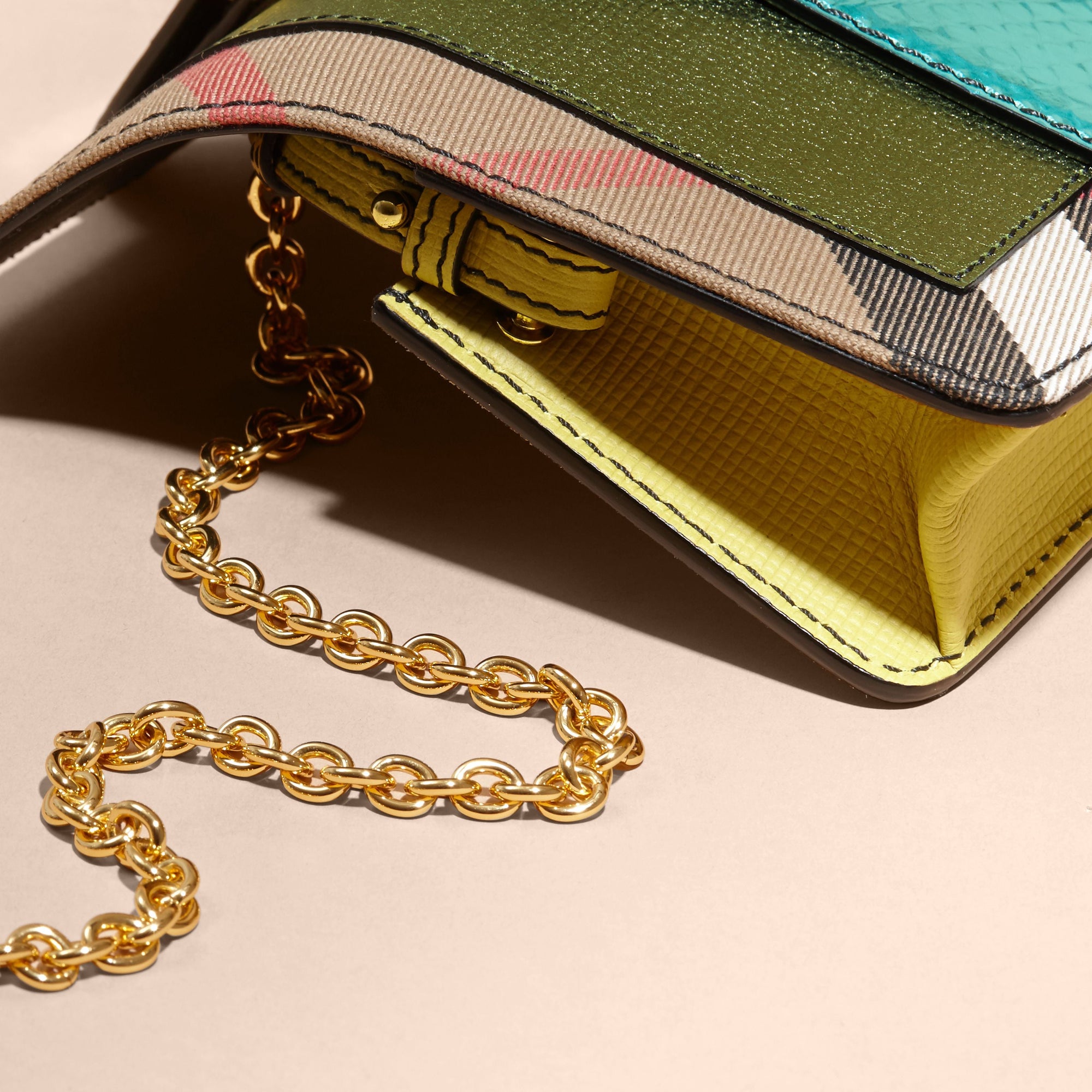 Mini sac The Buckle en cuir et tissu House check - Olive Green