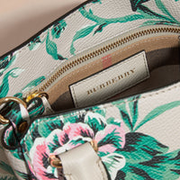 Petit sac tote The Buckle en cuir avec imprimé à pivoines roses - Natural & Emerald Green